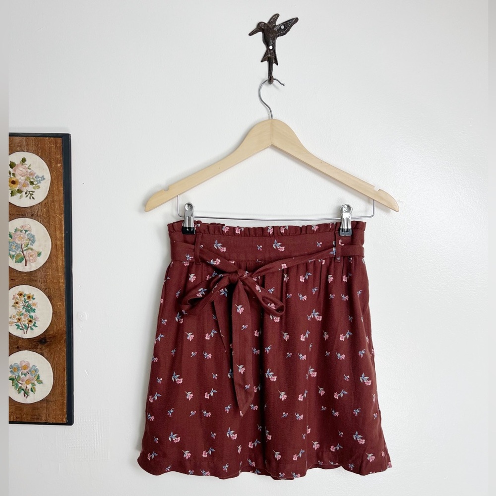 American Eagle Cottagecore Floral Brown Mini Skirt with Bow Small
